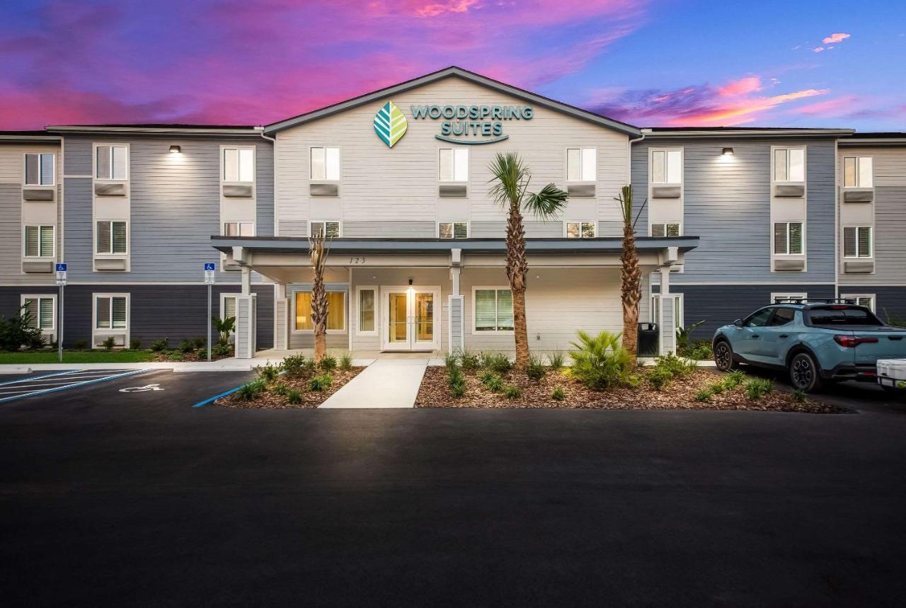 Woodspring Suites אינברנס מראה חיצוני תמונה