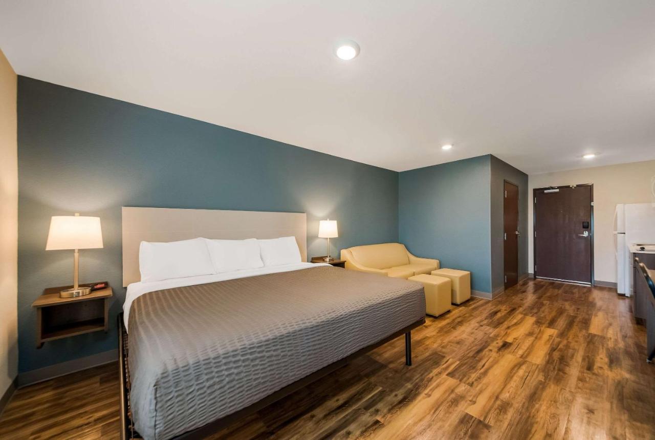 Woodspring Suites אינברנס מראה חיצוני תמונה