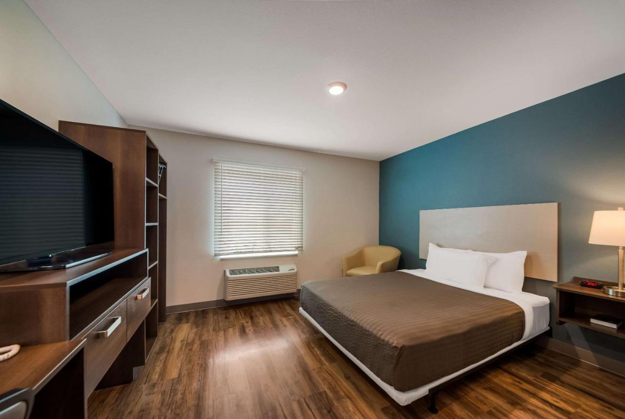 Woodspring Suites אינברנס מראה חיצוני תמונה